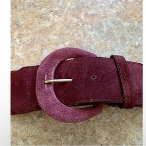 Maroon suede elastic belt